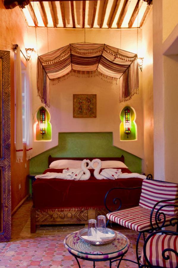 Riad Laylati Hotel เอสเซาอิรา ภายนอก รูปภาพ