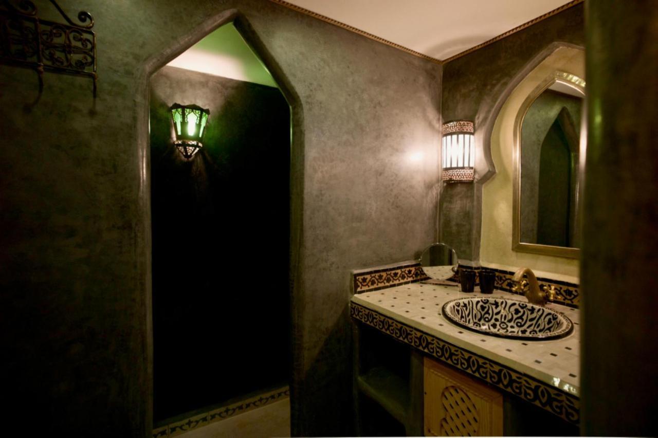 Riad Laylati Hotel เอสเซาอิรา ภายนอก รูปภาพ