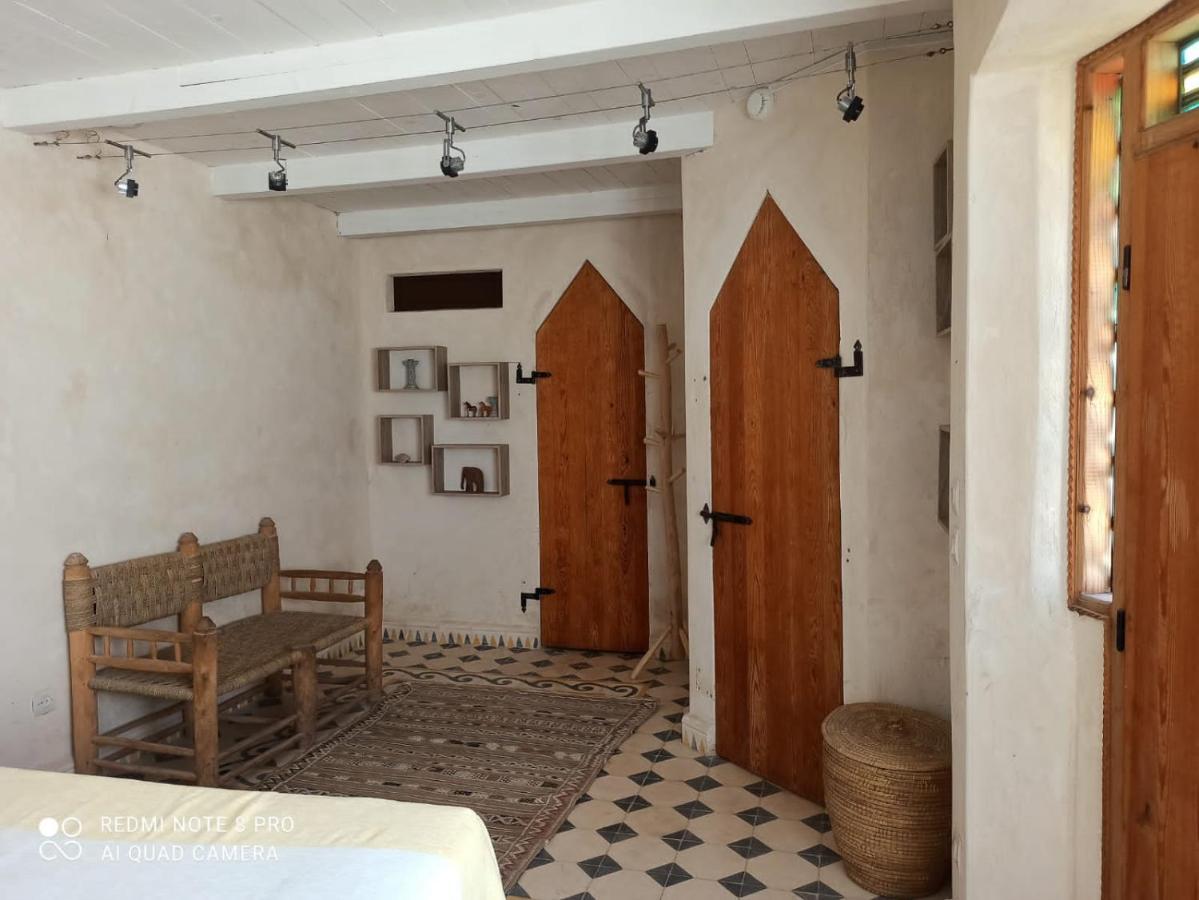Riad Laylati Hotel เอสเซาอิรา ภายนอก รูปภาพ
