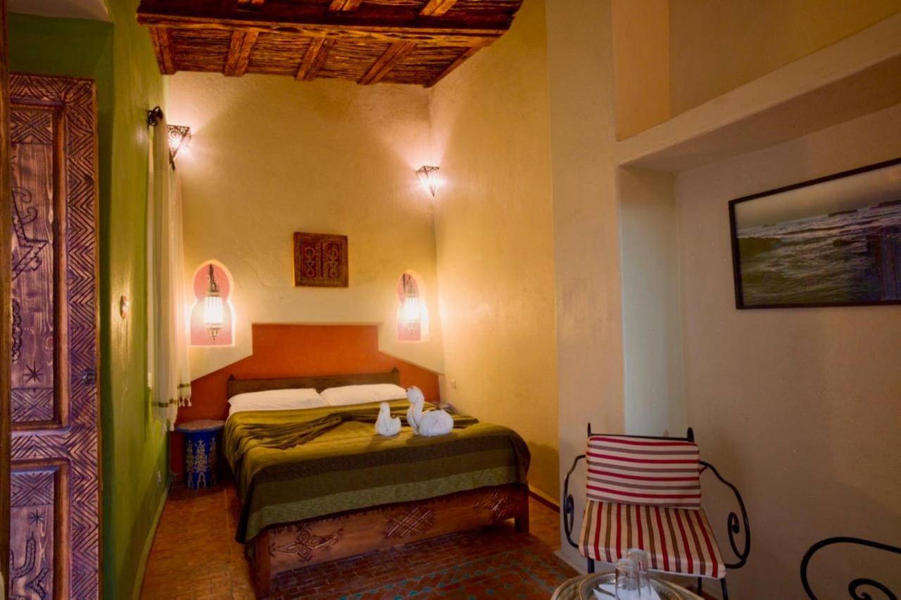 Riad Laylati Hotel เอสเซาอิรา ภายนอก รูปภาพ