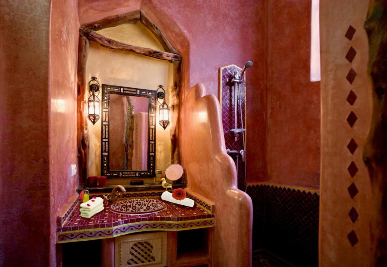 Riad Laylati Hotel เอสเซาอิรา ภายนอก รูปภาพ